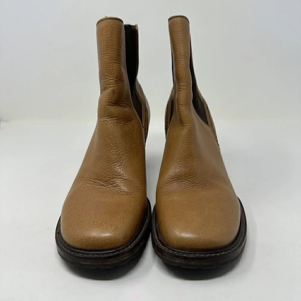 Cole Haan Country Square Toe Brown Ankle Boots Vibram‎ Size 8.5